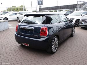 2018 MINI COOPER D 7 5DR HATCHBACK AUTOMATIC - Image 4