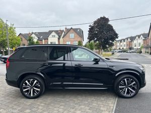 Volvo XC90 XC90 T9 Plus Dark AWD PHEV--Integrated - Image 4