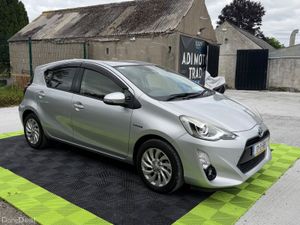 Toyota Aqua 2017 Leather Edition - Image 2