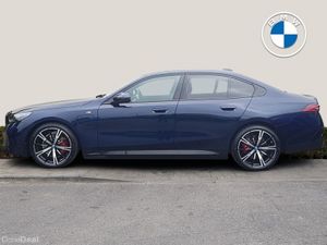 BMW 5-Series 530e M Sport - Image 3