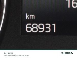 Skoda Superb **TINY MILEAGE**ESTATE SPORTLINE 2.0 - Image 4