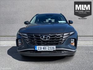 Hyundai Tucson ix35 Executive 5DR - Image 2