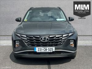 Hyundai Tucson Executive 5DR - Image 2
