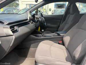 2017 TOYOTA CHR 1.2 PETROL LUNA - Image 4