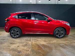 Honda Vezel 1.5 HYBRID AUTOMATIC - FACTORY ALLOYS - Image 2