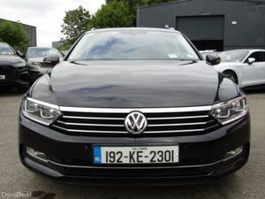 Volkswagen Passat SE Business 150PS 5DR - Image 2