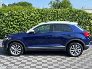 Volkswagen T-Roc DESIGN 2.0 TDI AUTO // DIAMOND CU - Image 3