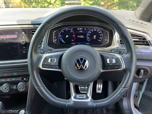 Volkswagen T-Roc R-LINE 2.0 TDI AUTO // SERVICE HI - Image 4