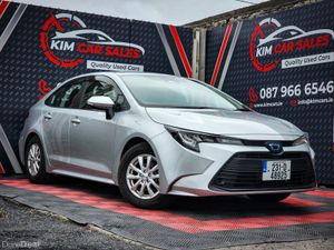 2023 Toyota Corolla - Image 2