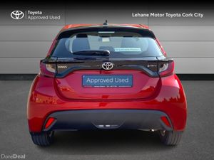 Toyota Yaris Yaris HEV Luna - Image 4