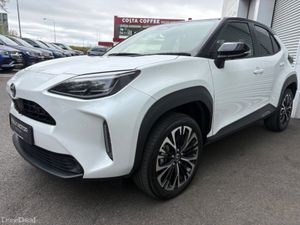 Toyota Yaris Cross 1.5 PETROL HYBRID AUTO **CLASS - Image 3