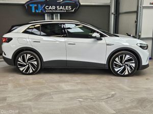 23 VOLKSWAGEN I.D 4 LIFE 77 kWh 174bhp - Image 3