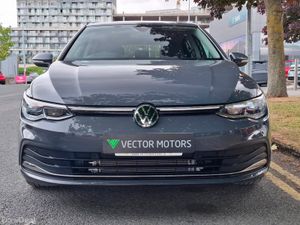 Volkswagen Golf 2.0 TDI STYLE PLATINUM EDITION AUT - Image 4