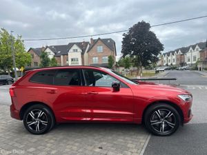 Volvo XC60 T6 R-Design Recharge PHEV AWD (340hp) - Image 4
