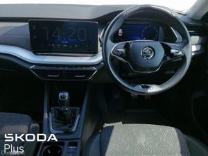Skoda Octavia STYLE 2.0TDI 115HP *WIRELESS CARPLAY - Image 2
