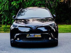 2018 Toyota C-HR 1.8 Petrol Hybrid Auto G Package - Image 3