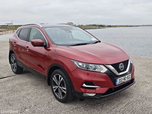 Nissan Qashqai 1.5 DCI N-connecta 5DR - Image 2