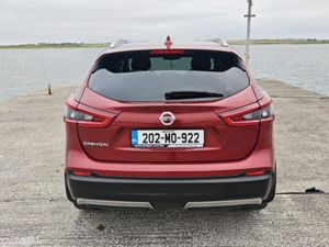 Nissan Qashqai 1.5 DCI N-connecta 5DR - Image 4