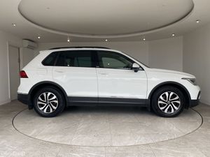 Volkswagen Tiguan 2021 - Image 4