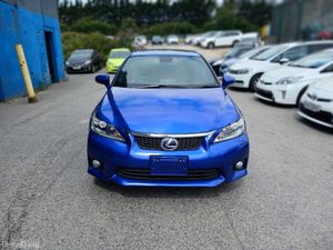 2011 Lexus CT200 H / Executive/ Sunroof - Image 2