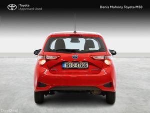 Toyota Yaris Icon Hybrid - Image 4