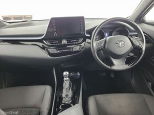 Toyota C-HR 1.8 HYBRID LUNA - Image 4