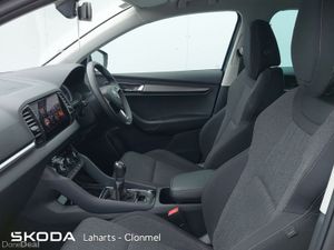 Skoda Karoq STYLE 2.0TDI 150HP *REAR CAMERA*KEYLES - Image 4