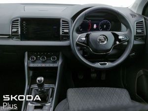 Skoda Karoq STYLE 2.0TDI 115HP *REAR CAMERA*HEATED - Image 4