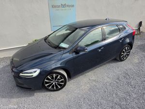 Volvo V40 T3 MOMENTUM ED 5DR AUTO - Image 3