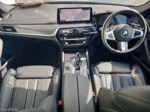 BMW 5-Series 520d M Sport Auto - Image 4