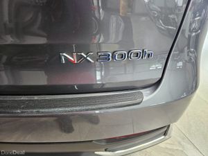 181-LEXUS NX-300 H SPORT HYBRID - Image 3