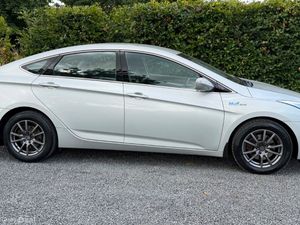 2014 Hyundai i40 Comfort 1.7 Diesel - Image 2