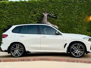2022 BMW X5 3.0 D M Sport great spec - Image 3