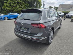Volkswagen Tiguan R-Line Tech - Image 4