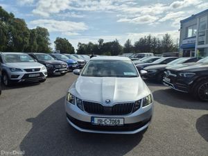 Skoda Octavia AMB 1.6tdi 115HP 4DR - Image 2
