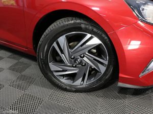 Hyundai i20 DELUXE PLUS 1.2L PETROL HATCHBACK - Image 3