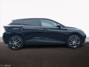 MG4 2024 - LR 64kWh - Low Mileage - One Owner - Image 3