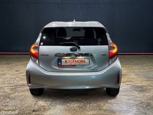 Toyota Aqua 1.5 HYBRID AUTOMATIC - S STYLE BLACK - - Image 4