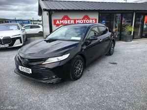 2019 Toyota Camry Hybrid Automatic - Image 2