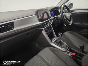 Volkswagen T-roc Hatchback Life - Image 3