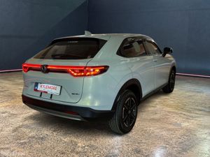 Honda Vezel 1.5 HYBRID AUTOMATIC - NEW MODEL - FAC - Image 3