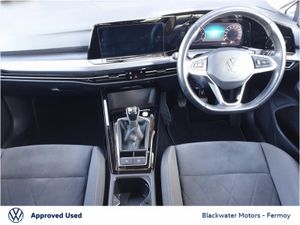 Volkswagen Golf 2.0TDI 115BHP STYLE - Image 3