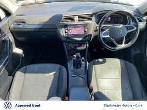Volkswagen Tiguan 2.0TDI 150BHP ELEGANCE - Image 3