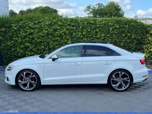 Audi A3 SPORT S-LINE PACK 1.4 TFSI AUTO // TILT & - Image 4