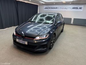 Volkswagen Golf GTI Performance Pack - Image 3