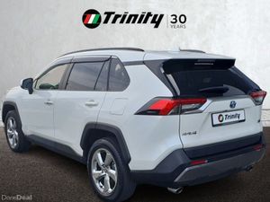 Toyota RAV4 ** G HYBRID ** HUGE SPEC ** TRINITY MO - Image 3