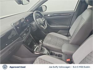 Volkswagen T-Roc R-LINE 1.0 TSI 110HP MANUAL - Image 4