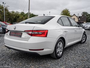 Skoda Superb 2016 - Image 3