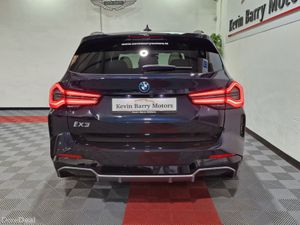 BMW iX3 M SPORT (PAN ROOF / OYSTER LEATHER) AUTOMA - Image 3