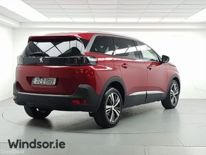 Peugeot 5008 1.2 PureTech 130bhp Allure - Image 3